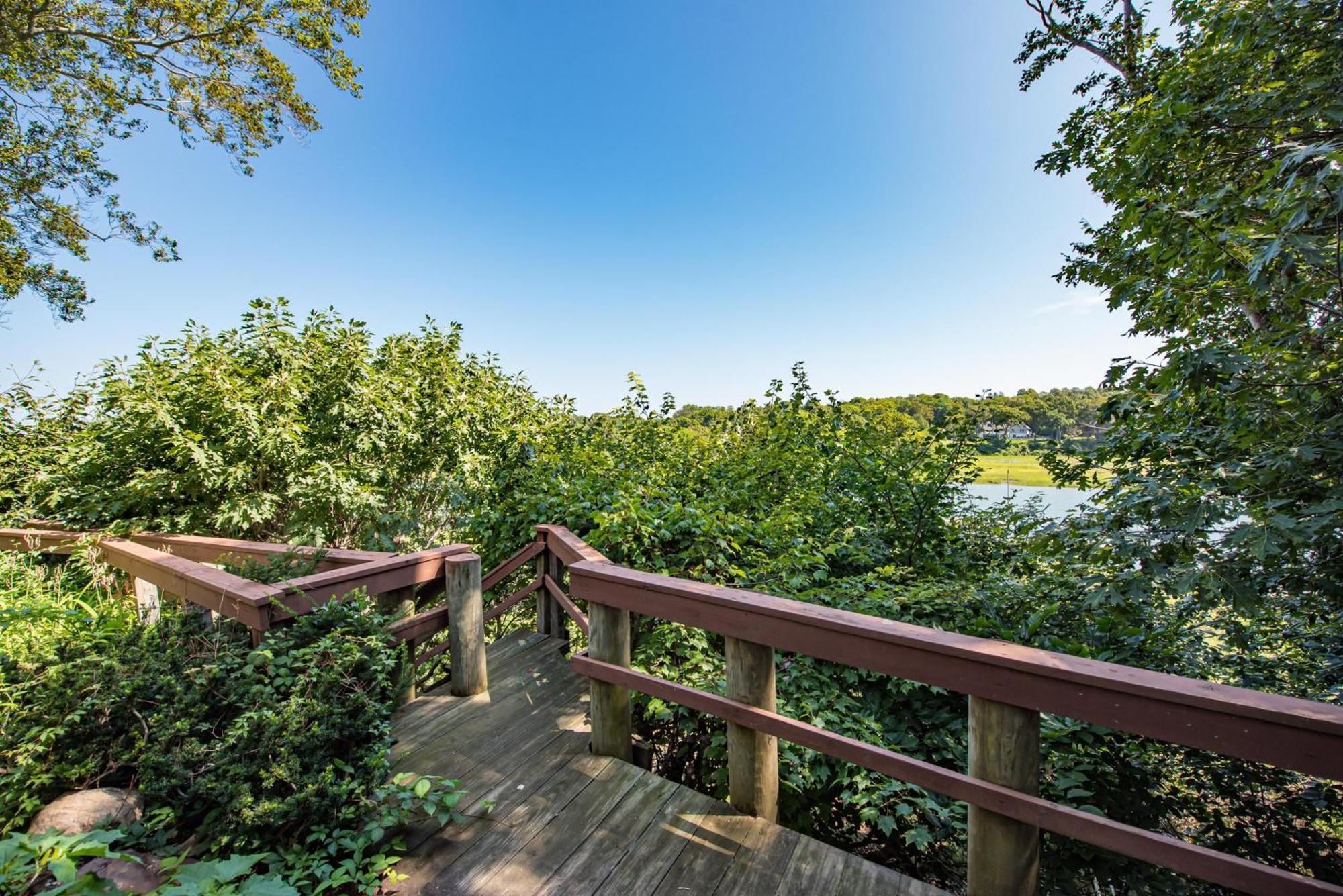 Nature'S Paradise: Private Dock & Water Views Mattituck Екстериор снимка