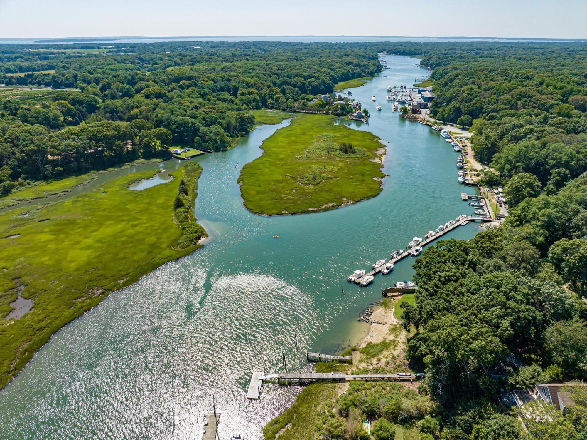 Nature'S Paradise: Private Dock & Water Views Mattituck Екстериор снимка